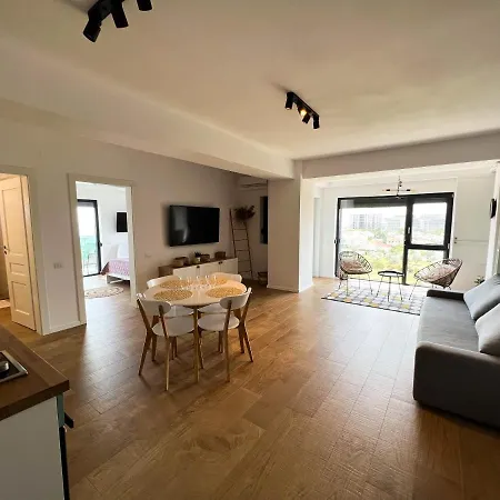 701 District Apartment Navodari